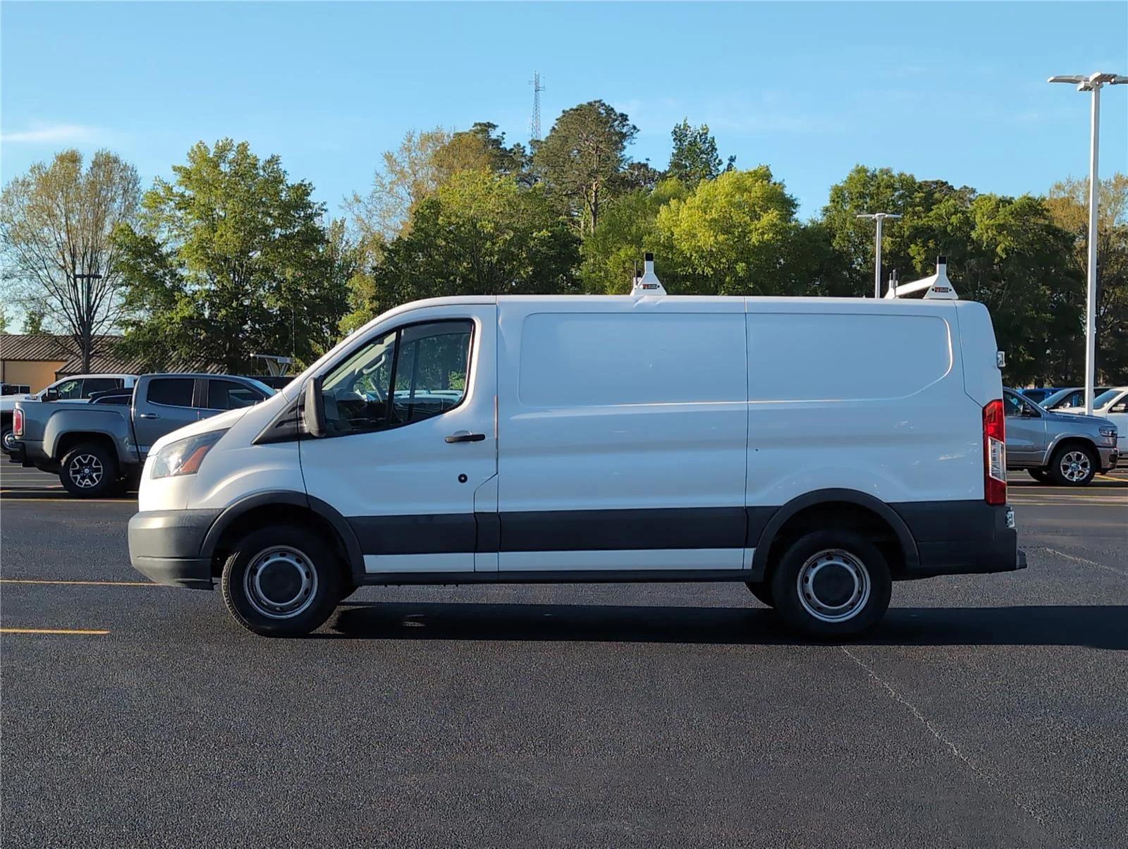 ford transit van 2017 1FTYR1ZM4HKB14975 image ford transit van 2017 1FTYR1ZM4HKB14975 image